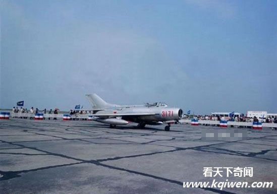 ��ž���ͽ��԰��ʹ���񵳷���Ա����̨�Լݼ�6(��ͼ)